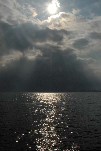 SAIL_114_0036c 001